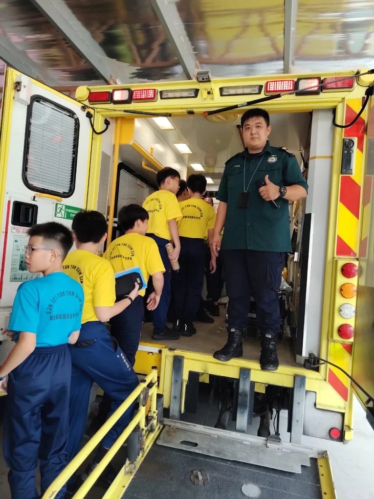 NWAS special ambulance vehicle education visit